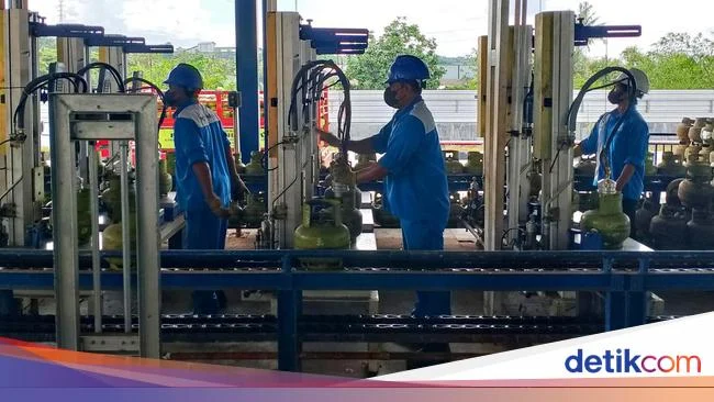 Distribusi Pasokan LPG Dijaga, Pengiriman ke Sumbawa Andalkan Armada Laut