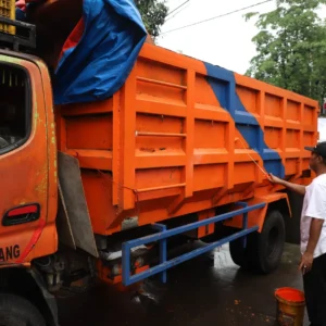 DPRD Surabaya Dorong Peremajaan Armada Pengangkut Sampah dan Pemilahan Sampah Berat