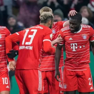 Drama Comeback Bayern Munchen di Mewa Arena: Dari 0-3 Jadi Pemenang 4-3