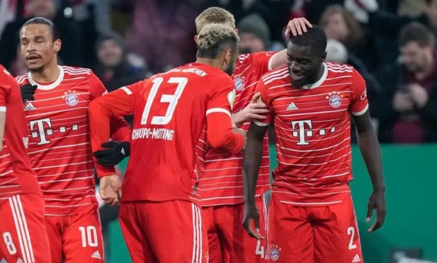 Drama Comeback Bayern Munchen di Mewa Arena: Dari 0-3 Jadi Pemenang 4-3 Drama Comeback Bayern Munchen di Mewa Arena: Dari 0-3 Jadi Pemenang 4-3