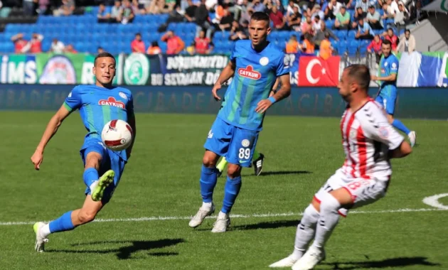Drama di Liga Süper: Rizespor vs Samsunspor di Balik Sejumlah Pelanggaran dan Penegakan Disiplin