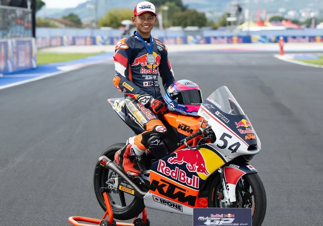 Drama Honda Team Asia: Veda Gagal Selamatkan, Rekan Setim Meratap Sambil Simoncelli Keluarkan Frustrasi