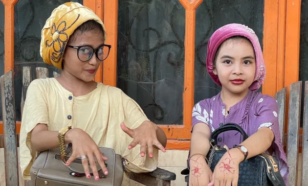 Drama Ibu Tiri vs Anak Tiri di Kebun Sawit Pecah Jadi Viral Nasional Drama Ibu Tiri vs Anak Tiri di Kebun Sawit Pecah Jadi Viral Nasional