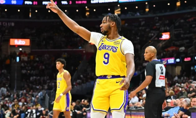 Drama LeBron James: Kembalinya ke Cavaliers atau Tetap di Lakers? Semua Terungkap Sebelum Laga Besar Drama LeBron James: Kembalinya ke Cavaliers atau Tetap di Lakers? Semua Terungkap Sebelum Laga Besar