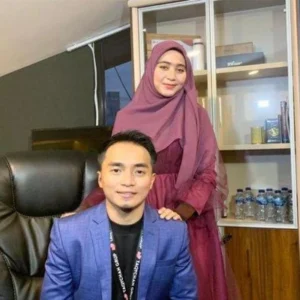 Drama Legging Salmafina Sunan: Sunan Kalijaga Bongkar Fakta, Taqy Malik & Sherel Thalib Terjebak Kontroversi