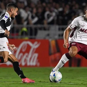 Drama Pembuka Copa Sudamericana: Barracas Central vs Vasco da Gama, Kontroversi Pelatih dan Taktik yang Mengguncang
