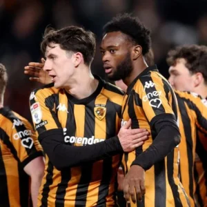 Drama Persaingan Playoff: Oxford United vs Hull City, Siapa yang Berjaya Mengguncang Papan Klasemen?