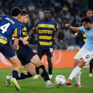 Drama Serie A: Lazio vs Parma Siap Pecah Rekor, Alisson dan Okoye Jadi Sorotan