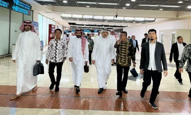 Dubes Saudi Tinjau Layanan Fast Track Haji di Bandara Soekarno‑Hatta