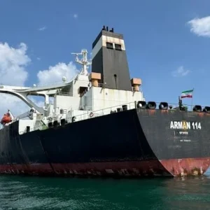 Dukungan Sahroni terhadap Lelang Tanker Sitaan Rp 1 Triliun: Upaya Pemulihan Aset Negara