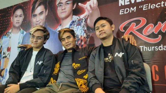 Duo Risty Ang Gandeng Syafii Efendi Rilis Single "Jadilah Pemenang"