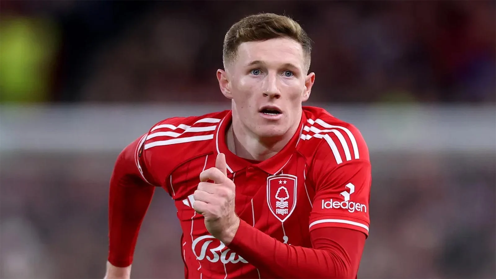 Elliot Anderson Jadi Target Utama Manchester United: Persaingan Sengit dengan Manchester City dan Harga Rekor Nottingham Forest