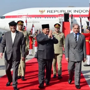 Enam Pesawat Tempur Kawal Penerbangan Presiden Prabowo, Tegaskan Pengawalan Pesawat Kepresidenan dan Kedaulatan Udara