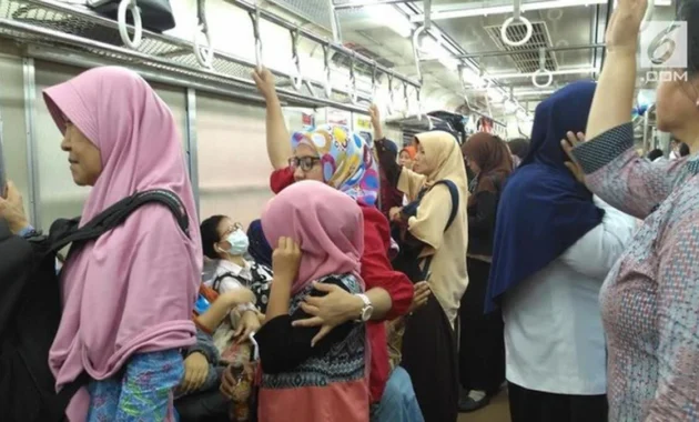 Endang Selamat Setelah 10 Jam Dievakuasi dari Gerbong Perempuan KRL, Ditemani Suami