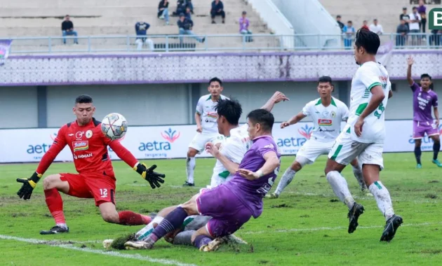 Eredivisie Bergolak: Kontroversi Pemain Indonesia, Rekor Penjaga Gawang Udinese, dan Dampak Transfer Besar pada Musim Panas 2026