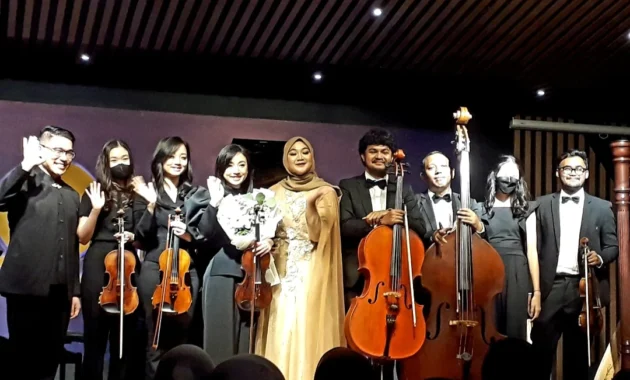 Fadhilah Intan Gelar Konser "Seraya 2.0" di Surabaya