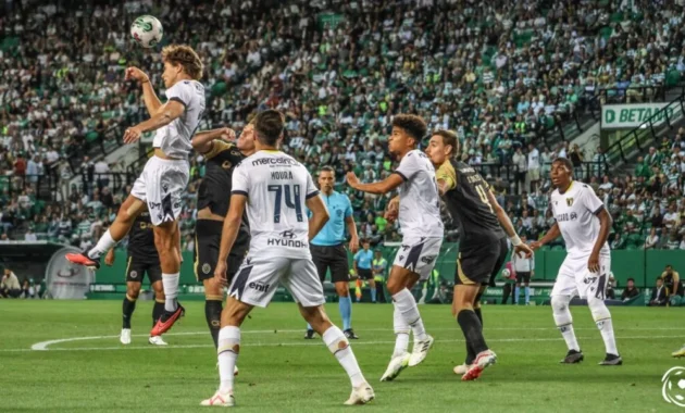 Famalicão Siapkan Strategi 'Invincibles' untuk Mengguncang Liga Portugal