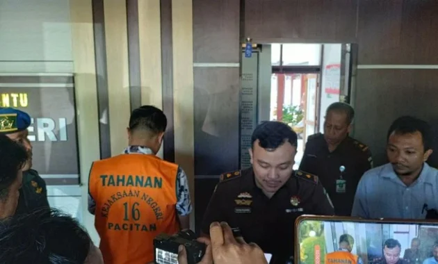 Gelapkan Uang Jemaat Gereja Rp 28 Miliar, Oknum Pegawai Bank BUMN Ditetapkan Tersangka Gelapkan Uang Jemaat Gereja Rp 28 Miliar, Oknum Pegawai Bank BUMN Ditetapkan Tersangka