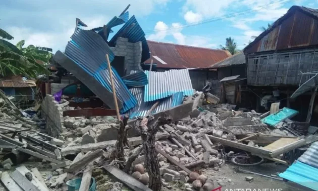 Gempa Bumi 4,9 SR di Indonesia Timur Pecah, Ribuan Rumah Terdampak dan Puluhan Luka