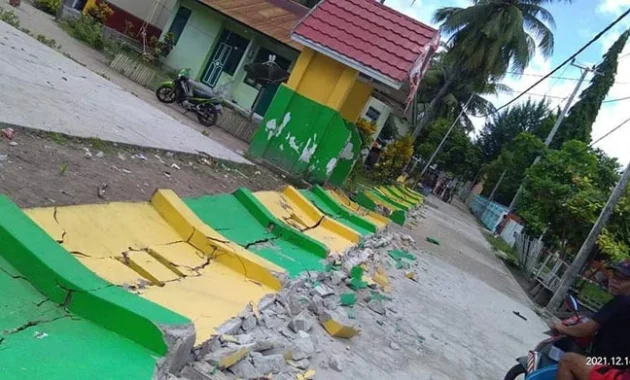 Gempa Magnitudo 4,7 Guncang Flores Timur, Ratusan Rumah Rusak