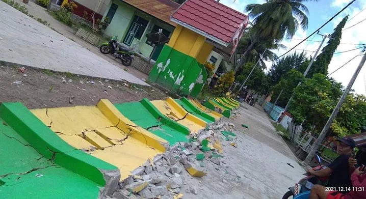 Gempa Magnitudo 4,7 Guncang Flores Timur, Ratusan Rumah Rusak