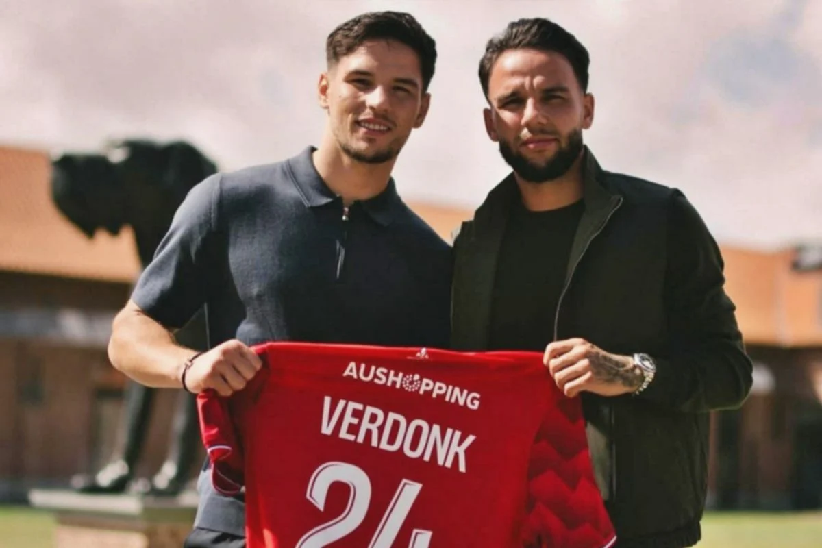 Gempar! Dari Lapangan Hijau hingga Langit Tehran: Drama Sepakbola, Kecelakaan Fatal, dan Gencatan Senjata yang Mengguncang Indonesia