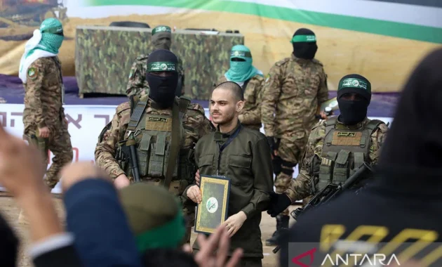 Gencatan Senjata 10 Hari antara Israel dan Lebanon: Langkah Bersejarah yang Mengubah Dinamika Timur Tengah Gencatan Senjata 10 Hari antara Israel dan Lebanon: Langkah Bersejarah yang Mengubah Dinamika Timur Tengah
