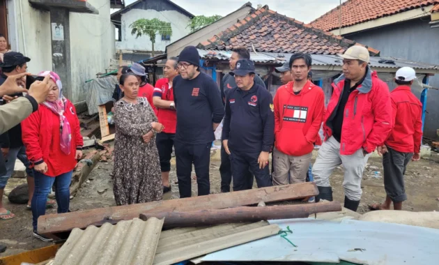 Giliran Rumah Ono Surono di Indramayu yang Digeledah KPK