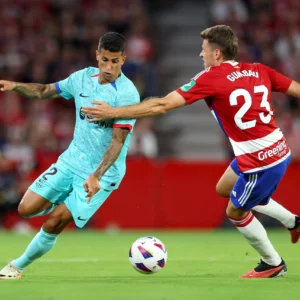 Granada CF Tahan Barcelona dengan Skor 2-2, Poin Penting dalam Perjuangan Hindari Degradasi