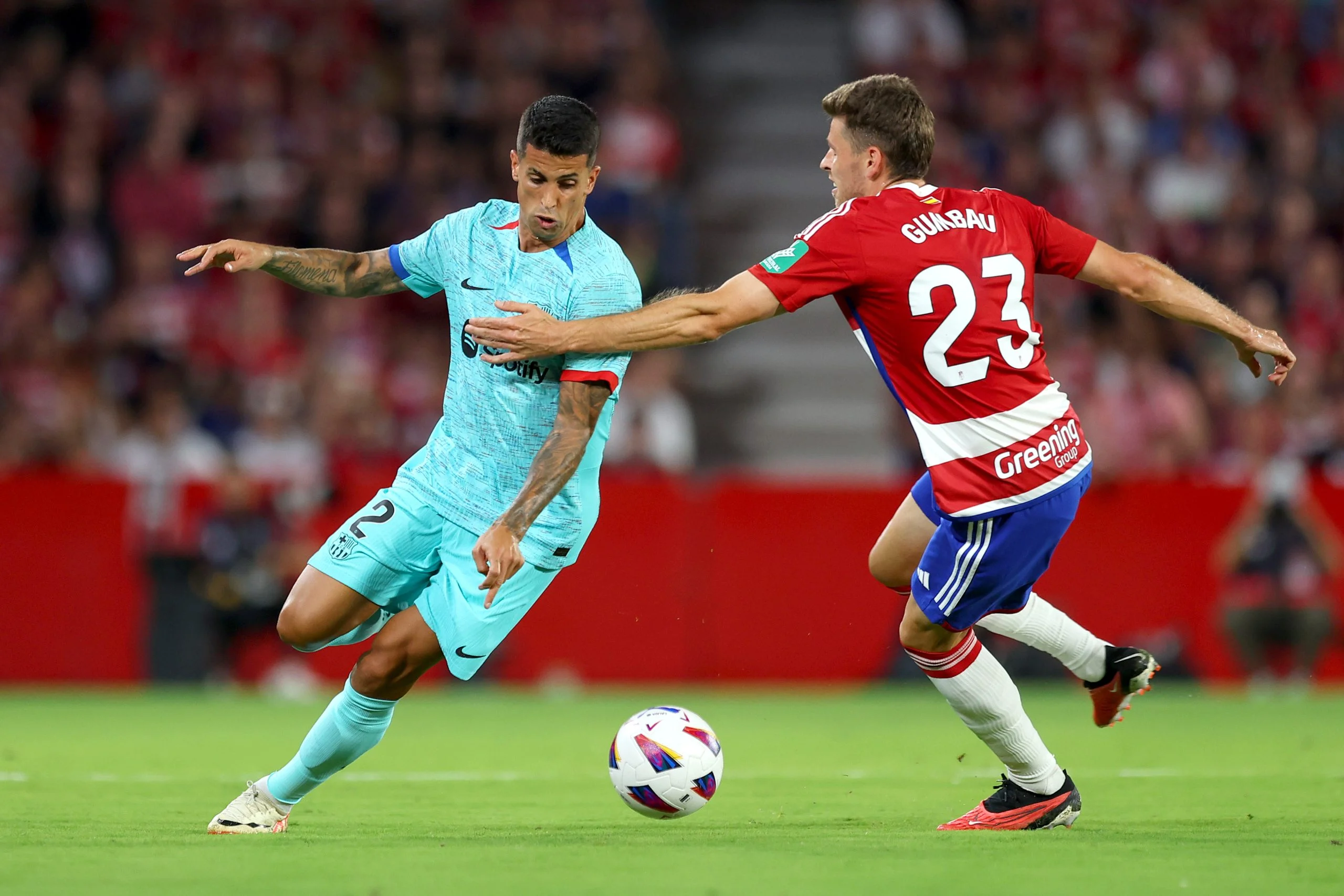 Granada CF Tahan Barcelona dengan Skor 2-2, Poin Penting dalam Perjuangan Hindari Degradasi