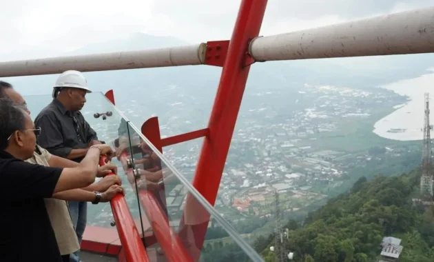 Gubernur Bali Desak Penyelesaian Tepat Waktu Pembangunan Tahap II Turyapada Tower Gubernur Bali Desak Penyelesaian Tepat Waktu Pembangunan Tahap II Turyapada Tower