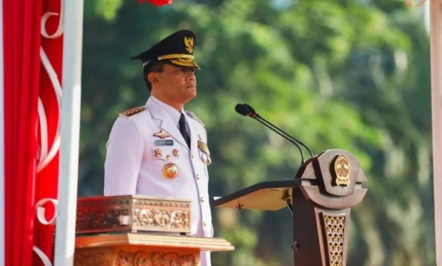 Gubernur Jawa Tengah Ajak Masyarakat Meneladani KH Dalhar untuk Memperkuat Persatuan dan Nasionalisme