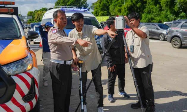 Gunakan Metode TAA, Korlantas Polri Olah TKP Kecelakaan Kereta di Stasiun Bekasi Timur