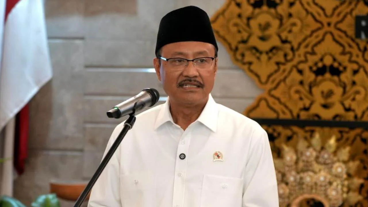 Gus Ipul Siapkan Skema Baru: PT Pos Tak Hanya Antar Bansos, Tapi Juga Berdayakan KPM, Cek Detailnya