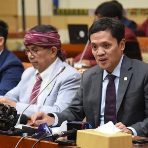 Habiburokhman Singgung Kritik Pembahasan KUHAP dalam RDP RUU Perampasan Aset