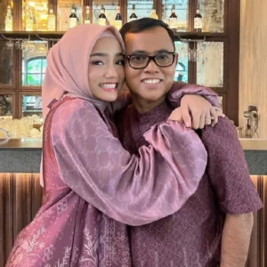 Haji Faisal Desak Netizen Hentikan "Jodoh-Jodohan" Fuji dengan Reza Arap, Ini Alasannya
