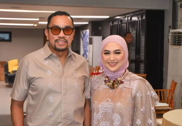 Heboh Isu Perselingkuhan Istri Ahmad Sahroni dengan Drummer Band 90-an