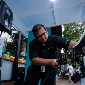 INDEF: Biofuel Jadi Jembatan Transisi Menuju Kendaraan Listrik