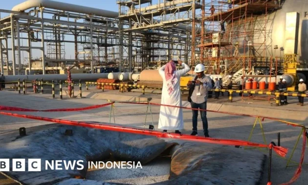 Iran Ancaman Hancurkan Kilang Minyak di Negara Arab, Tekan AS Menyerah