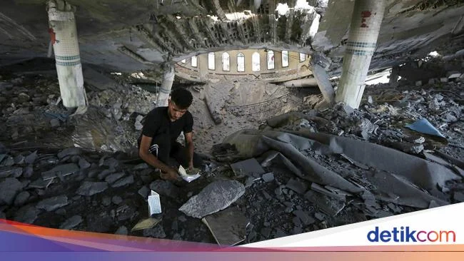 Iran Sebut Serangan Udara AS-Israel Hancurkan Situs Bersejarah