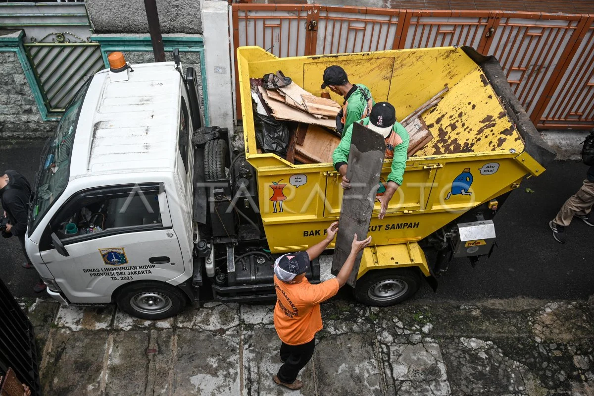Jakarta Percepat Pengangkutan Sampah Usai Gangguan TPS Bantargebang