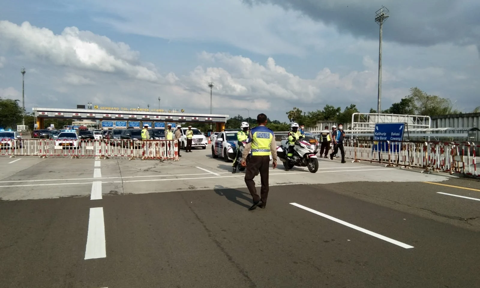 Jasamarga dan Kepolisian Hentikan Contraflow di Tol Jakarta‑Cikampek