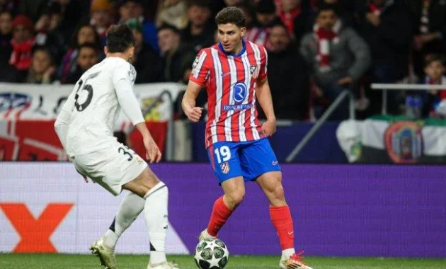 Julian Alvarez Jadi Kunci Drama Atletico Madrid: Dari Duel Barca hingga Kontroversi Penalti di Semifinal Champions League