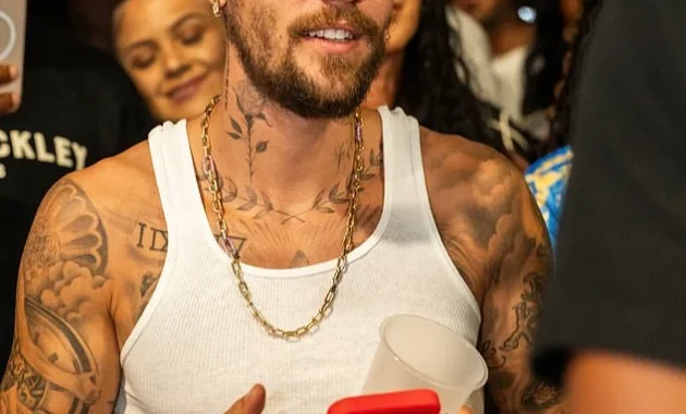 Justin Bieber: Dari Coachella yang Mengguncang Chart hingga Momen Keluarga yang Mengharukan