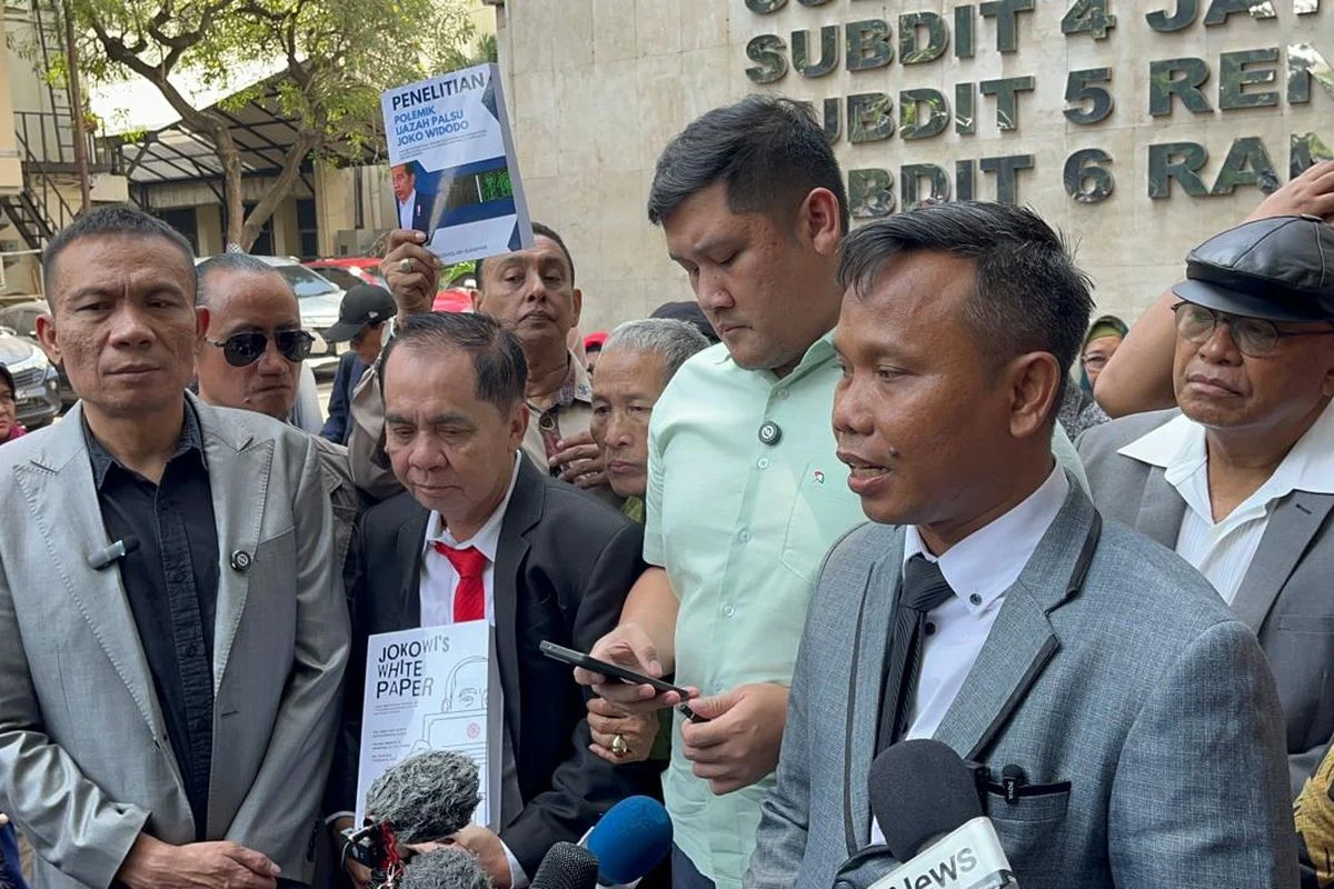 Jusuf Kalla Laporkan Rismon Sianipar ke Bareskrim, Bantah Tuduhan Dana Rp5 Miliar dalam Polemik Ijazah Jokowi