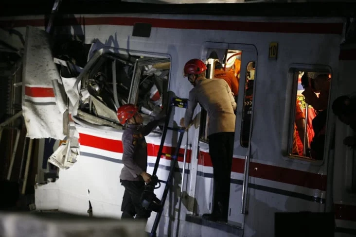 KA Argo Bromo Anggrek Tabrak KRL, Polisi Periksa Masinis Hari Ini