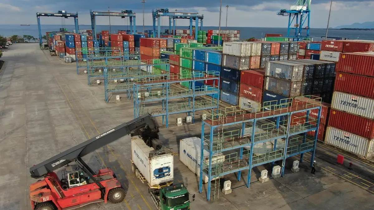 KA Brumbung Cargo Mulai Operasi, Tingkatkan Konektivitas Logistik Nasional