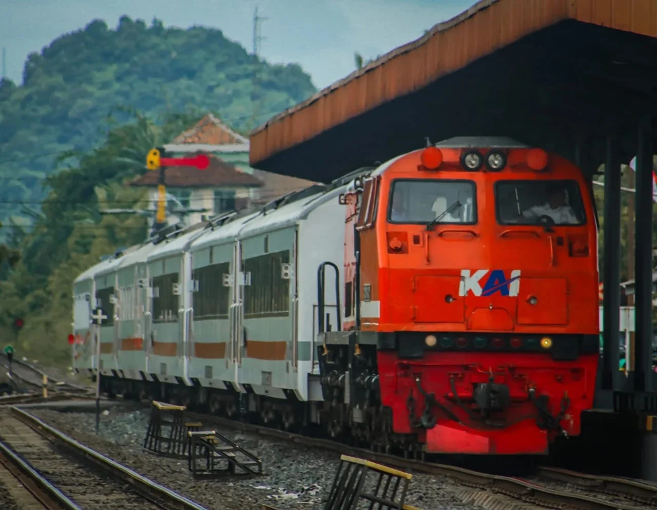 KA Rajabasa, Kereta Api Terpanjang di Sumatra yang Menyatu dalam Langkah Kehidupan Masyarakat