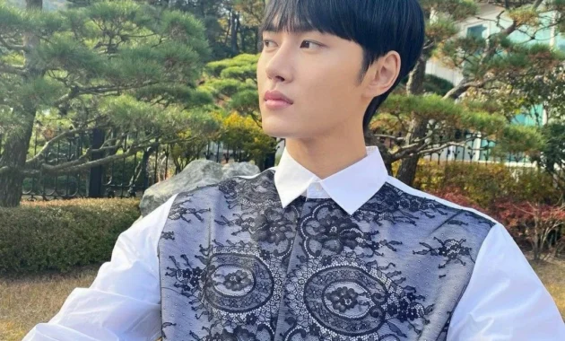 Kabar Bahagia! Lee Tae Ri Umumkan Akan Menikah Mei Mendatang