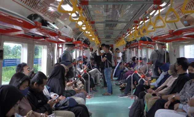 KAI Angkut Lebih dari 5 Juta Penumpang pada Periode Lebaran, Naik 8,07% dari Tahun 2025 KAI Angkut Lebih dari 5 Juta Penumpang pada Periode Lebaran, Naik 8,07% dari Tahun 2025